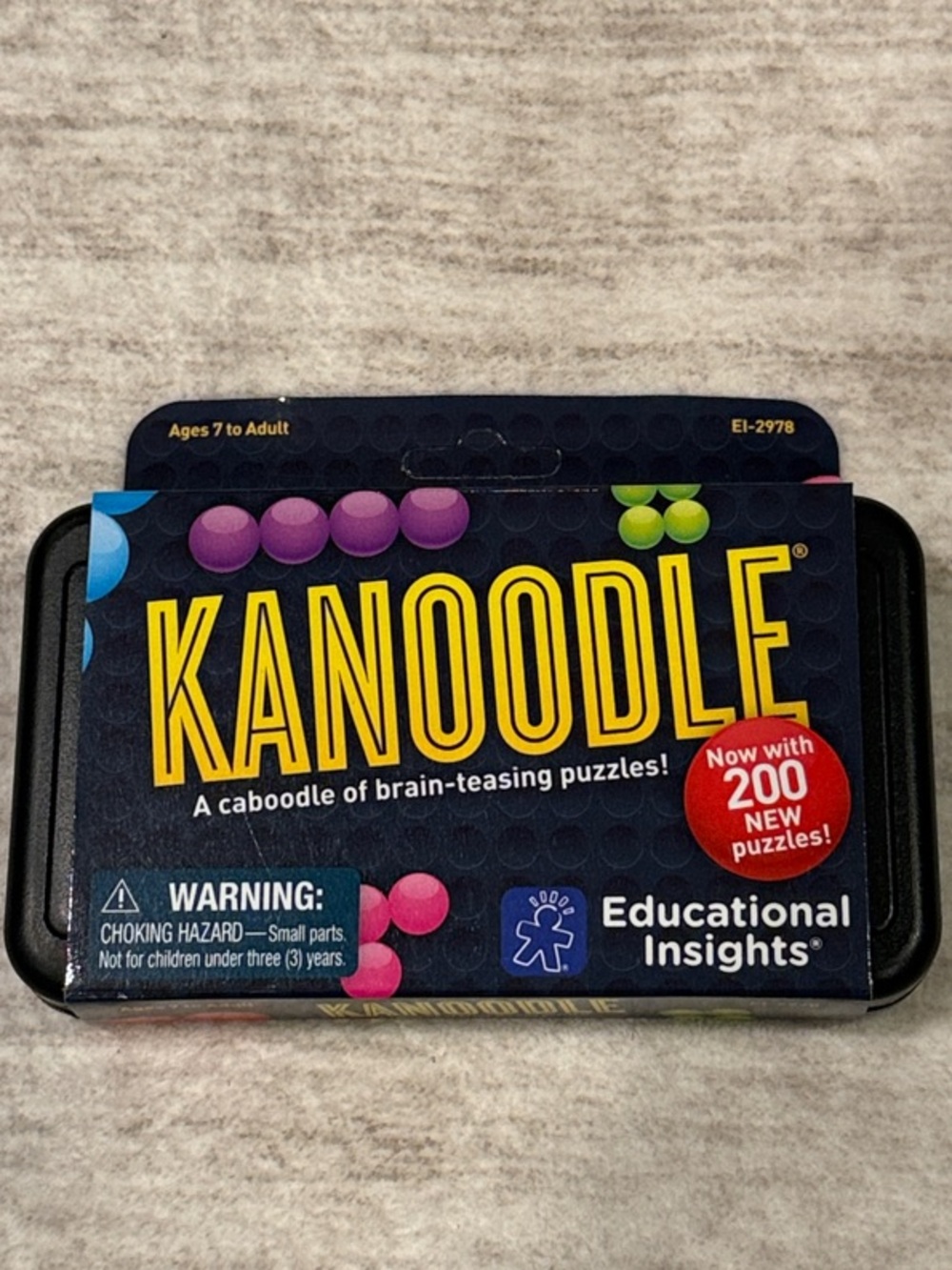 Kanoodle Brain-Teasing Puzzle Game - - Black & Purple brand new